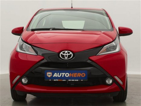 Toyota Aygo - 1.0 VVT-i X-play Touch BF09260 | Automaat | Airco | 5drs | Camera | Radio | Bluetooth - 1