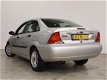 Ford Focus - 1.6-16V Ghia - 1 - Thumbnail