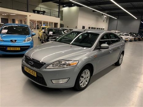 Ford Mondeo - 1.6-16V Trend - 1