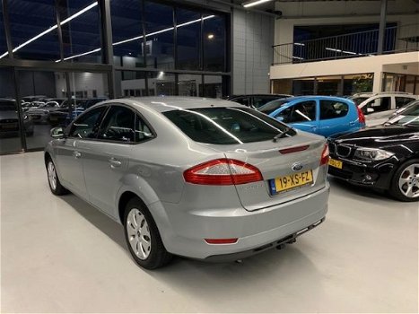 Ford Mondeo - 1.6-16V Trend - 1