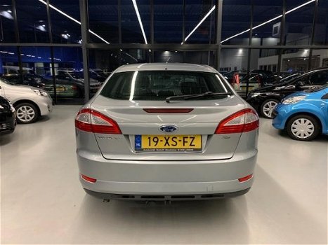 Ford Mondeo - 1.6-16V Trend - 1