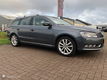 Volkswagen Passat Variant - 1.4 TSI Highline Executive Edition BlueMotion - 1 - Thumbnail