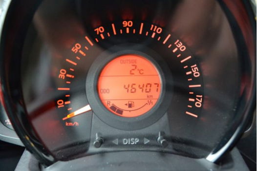 Toyota Aygo - 1.0 VVT-i x-cite | Airco | Navigatie | Limiter | LED | - 1