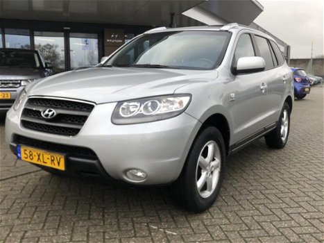 Hyundai Santa Fe - 2.7i V6 4WD Dynamic 7p. automaat clima radio cd - 1