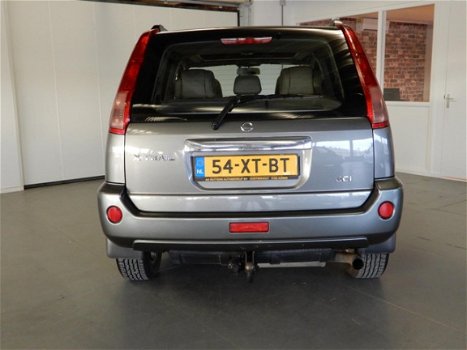 Nissan X-Trail - 2.2 dCi Columbia Style - 1