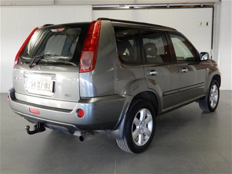 Nissan X-Trail - 2.2 dCi Columbia Style - 1