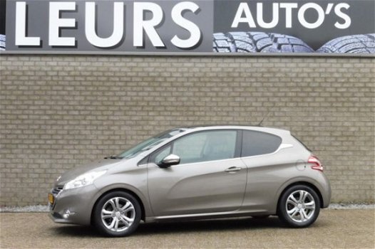 Peugeot 208 - ALLURE 1.4 VTI Navi/Pano-dak/Leer/Ecc/Ccr/ 82709 Km - 1