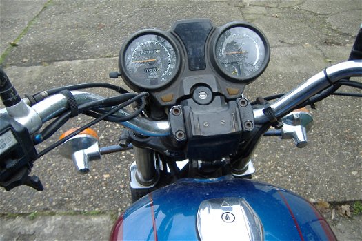 diverse onderdelen SuzukiGR650 - 5