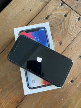 iPhone X 256 GB grijze Sidimlock ontgrendeld als nieuw - 3