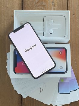 iPhone X 256 GB grijze Sidimlock ontgrendeld als nieuw - 8