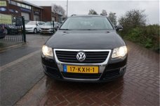 Volkswagen Passat Variant - 1.4 TSI Comfortline BlueMotion AUTOMAAT NAVI PDC V+A TREKHAAK CLIMATE CR