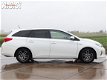 Toyota Auris - 1.8 Hybrid AUTOMAAT Xenon Panodak Trekhaak - 1 - Thumbnail