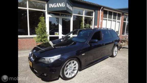 BMW 5-serie Touring - 525d High Executive - 1