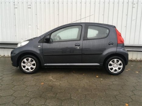 Peugeot 107 - 1.0-12V XS NAP VOL ONDERHOUD ELEK RAMEN CV 5 DEURS - 1