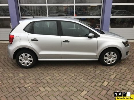 Volkswagen Polo - 1.2 5 deurs * AIRCO * NAVIGATIE - 1