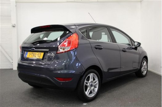 Ford Fiesta - 1.0 EcoBoost 100 PK Titanium | Navigatie | Parkeersensoren | Zomer+winterbanden | Elek - 1