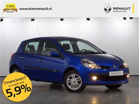 Renault Clio - 1.6 16v Dynamique S Automaat Climate, 5-Deurs, APK tot 11-2020 - 1