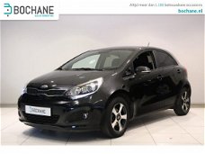 Kia Rio - 1.2 CVVT Design Edition *63.890 km 5 DEURS | 1e EIGENAAR | Airco | Cruise | PDC | LMV |