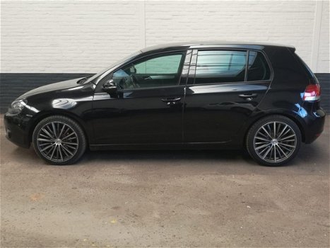 Volkswagen Golf - 2.0 TDI Highline 119 - 1