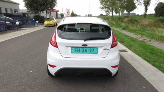 Ford Fiesta - 1.6 Sport * Clima * 16 inch * ST LINE - 1