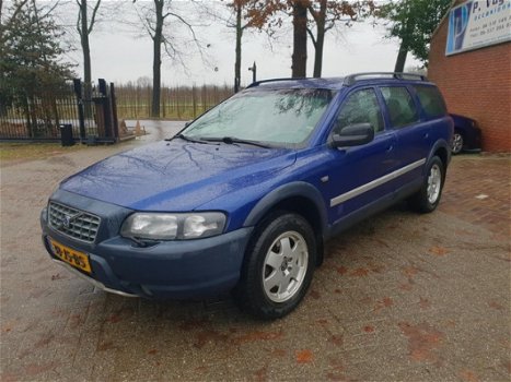 Volvo V70 Cross Country - 2.4 T Geartr. Comf - 1