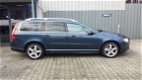 Volvo V70 - T 6 AWD Momentum 285 pk - 1 - Thumbnail