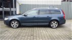 Volvo V70 - T 6 AWD Momentum 285 pk - 1 - Thumbnail