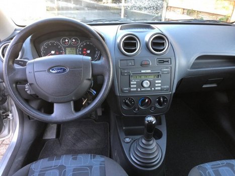 Ford Fiesta - 1.3-8V Style AIRCO - 1
