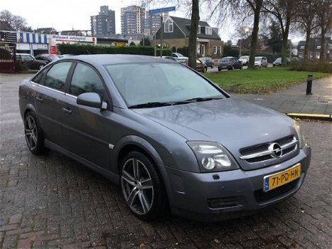 Opel Vectra GTS - 3.2 V6 Elegance 2004 Automaat Leer Xenon Stoelverwarming - 1