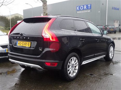 Volvo XC60 - 2.4D Momentum Navi Pdc v+a - 1