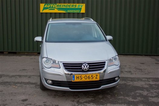 Volkswagen Touran - 1.4 TSI 170pk Highline + Clima / Chroom / Trekhaak / PDC - 1