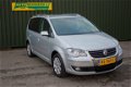 Volkswagen Touran - 1.4 TSI 170pk Highline + Clima / Chroom / Trekhaak / PDC - 1 - Thumbnail