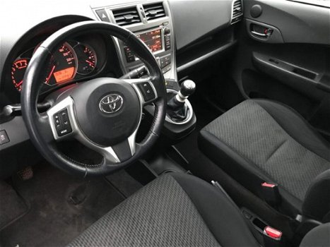 Toyota Verso S - Verso-s 1.3 VVT-i Aspiration Clima Cruise Trekhaak 123.451km - 1