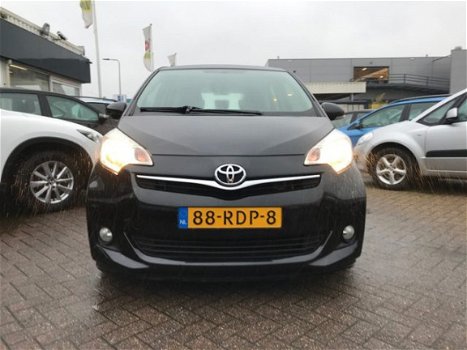 Toyota Verso S - Verso-s 1.3 VVT-i Aspiration Clima Cruise Trekhaak 123.451km - 1