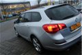 Opel Astra Sports Tourer - 1.6 Turbo Cosmo 180 PK / LAGE KM / NAVIGATIE / TREKHAAK - 1 - Thumbnail