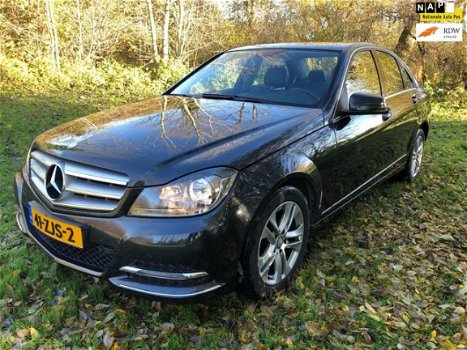 Mercedes-Benz C-klasse - 180 Premium Edition - 1