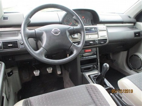 Nissan X-Trail - 2.0 Comfort 4x4 - 1