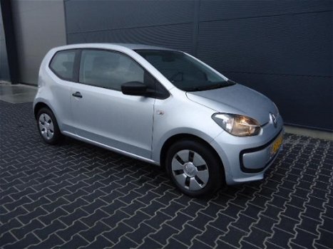 Volkswagen Up! - 1.0 take up bouwjaar 2012 met nw apk - 1