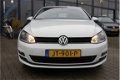 Volkswagen Golf - 1.6 TDI Comfortline , Navigatie , Pdc - 1 - Thumbnail