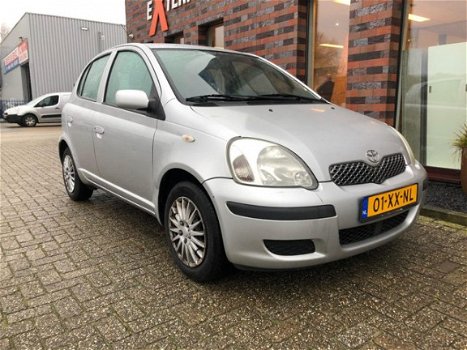 Toyota Yaris - 1.0 VVT-i Idols - 1