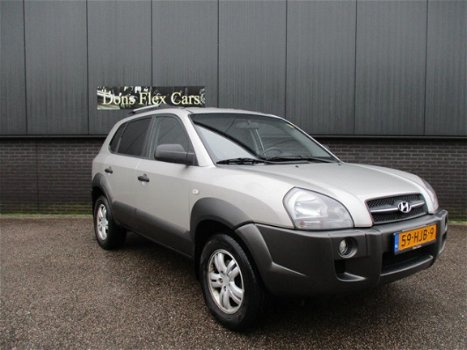 Hyundai Tucson - 2.0i Dynamic - 1