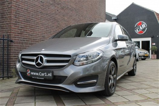 Mercedes-Benz B-klasse - AUTOMAAT NAVI AIRCO PDC MULTI STUUR FLIPPERS - 1