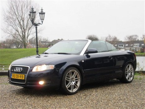 Audi A4 Cabriolet - S-line 1.8 Turbo Pro Line Exclusive - Airco - Navi - Leer - 1