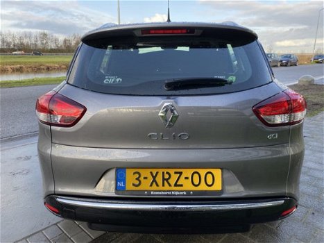 Renault Clio Estate - 1.5 dCi 90Pk ECO Expression Airco MediaNav 16