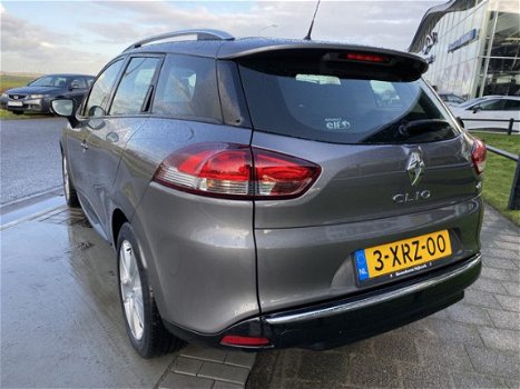 Renault Clio Estate - 1.5 dCi 90Pk ECO Expression Airco MediaNav 16