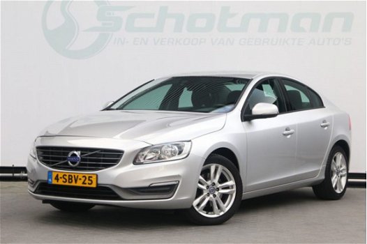 Volvo S60 - 1.6 D2 Kinetic Navi PDC 2013 - 1