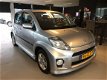 Daihatsu Sirion 2 - 1.3-16V Exclusive / AUTOMAAT / 85000 KM / CRUISE / RIJKLAARPRIJS - 1 - Thumbnail
