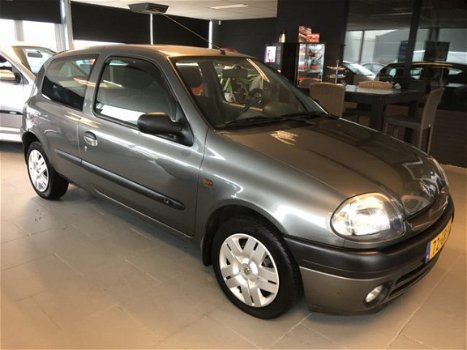 Renault Clio - 1.4 RN / 116000 KM - 1