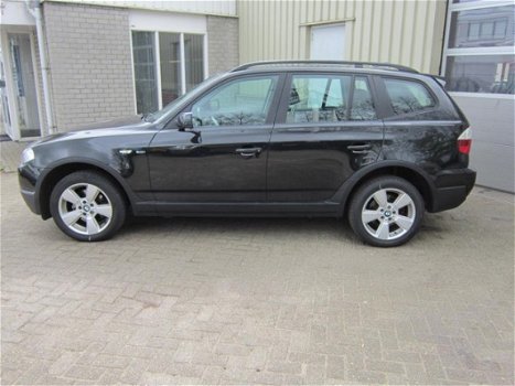 BMW X3 - 2.0i Executive Anniversary - 1