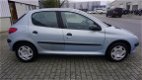 Peugeot 206 - 1.4 XR 105.000km gelopen - 1 - Thumbnail